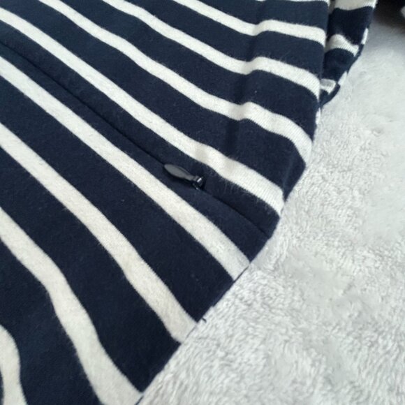 Nursing Queen Womens Navy Striped Nursing Top XL 3/4 Sleeve with Hidden Zipper - Picture 10 of 11